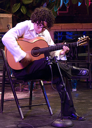Randy Cordero spanish flamenco guitar fredericksburg